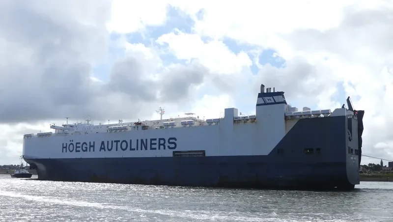 HOEGH TRIDENT General Cargo IMO 9075709 photo 9