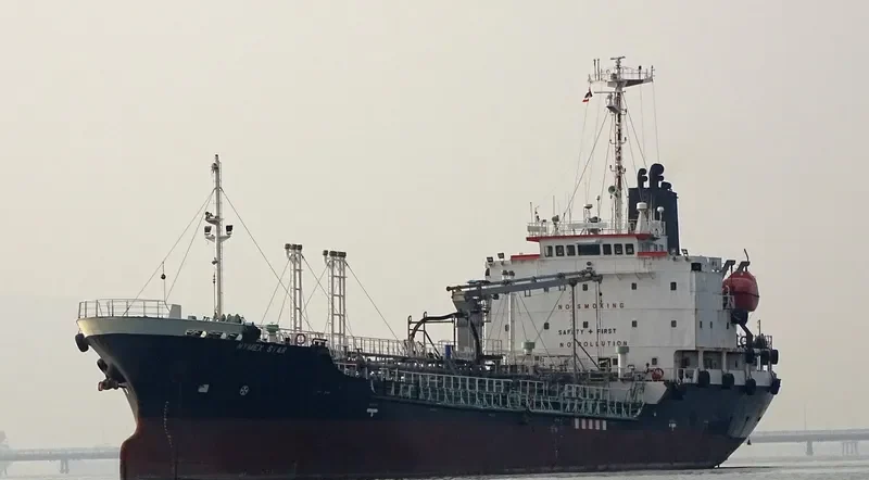 B.P.P.501 Tanker IMO 9078191 photo 5