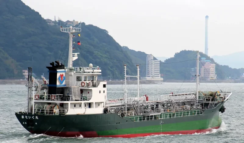 IKU MARU NO.7 Tanker IMO 9078373 photo 2