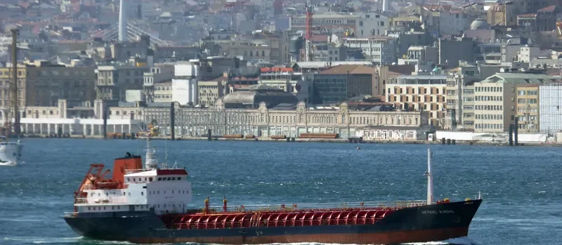 VEYSEL VARDAL Tanker IMO 9079303 photo 8