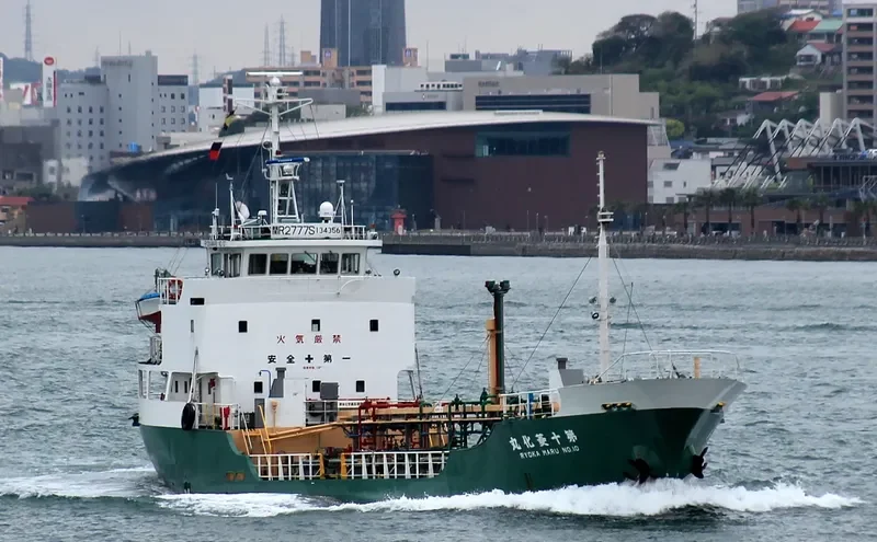RYOKA MARU NO.10 Tanker IMO 9079640 photo 6