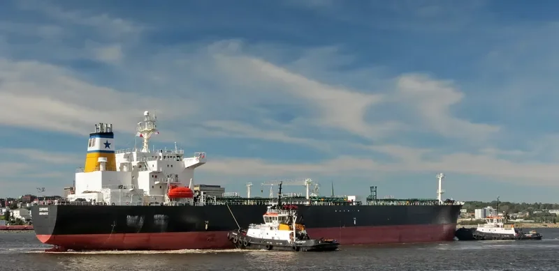 CLARA Tanker IMO 9081837 photo 7