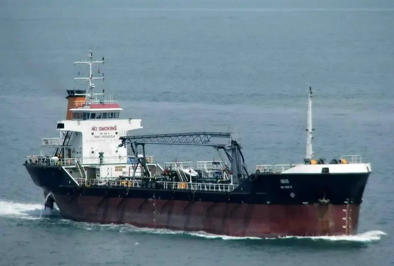 IBIS Tanker IMO 9082154 photo 3