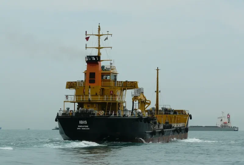 IBIS Tanker IMO 9082154 photo 4