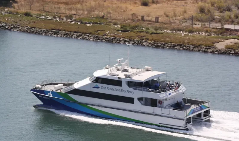 BAY BREEZE Passenger Ship IMO 9083392