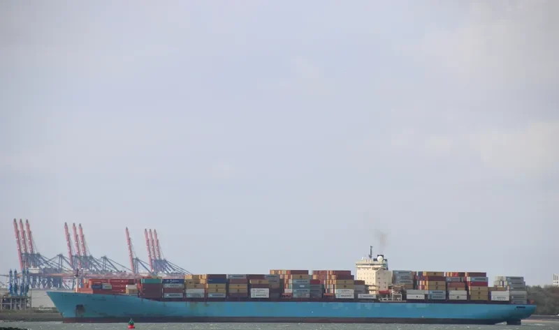 MAERSK KLEVEN Container Ship IMO 9085546 photo 9