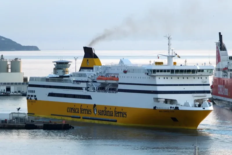 MEGA EXPRESS FOUR Ro-Ro IMO 9086590 photo 2