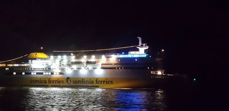 MEGA EXPRESS FOUR Ro-Ro IMO 9086590 photo 6