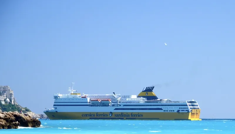 MEGA EXPRESS FOUR Ro-Ro IMO 9086590 photo 7