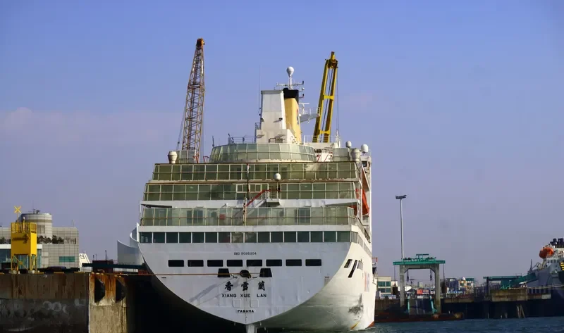 XIANG Passenger Ship IMO 9086904