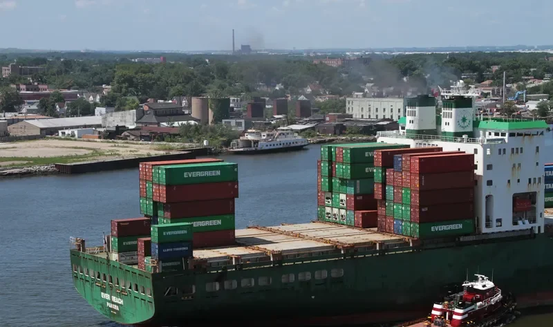 REACH Container Ship IMO 9088122 photo 6