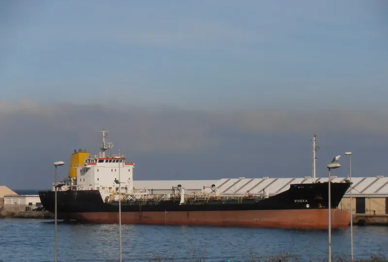 VIVEKA Tanker IMO 9088938 photo 2