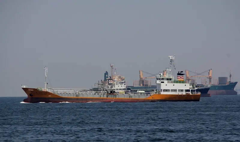 GREEN MARU NO.8 Tanker IMO 9094315 photo 3