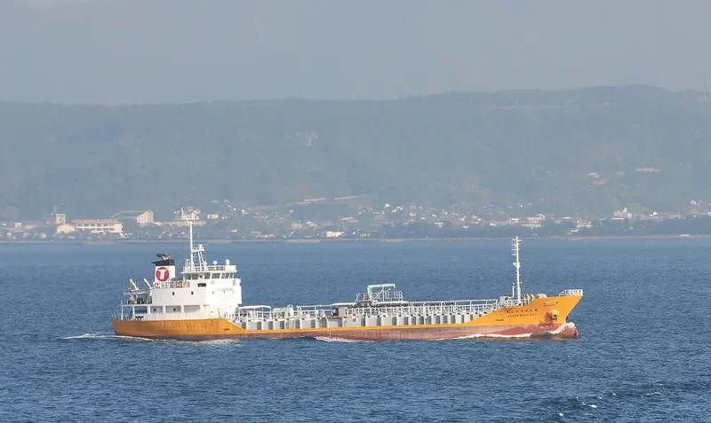 GREEN MARU NO.8 Tanker IMO 9094315 photo 9