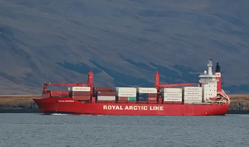 NAJA ARCTICA Container Ship IMO 9100229 photo 5