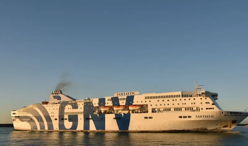 FANTASTIC Ro-Ro IMO 9100267 photo 2