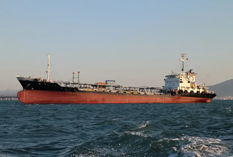 DONG MYUNG Tanker IMO 9100580 photo 3