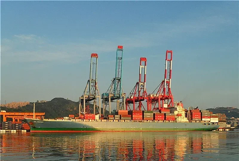 MOL BRAVERY Container Ship IMO 9101596 photo 9