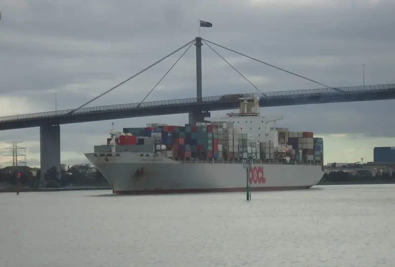 OOCL CALIFORNIA Container Ship IMO 9102289 photo 4
