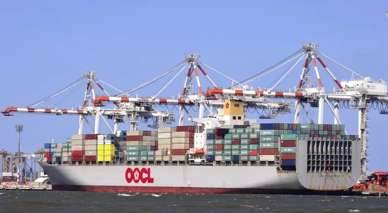 OOCL CALIFORNIA Container Ship IMO 9102289 photo 8