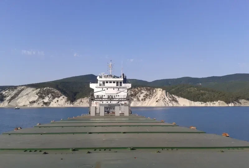 AZBURG Container Ship IMO 9102899 photo 2