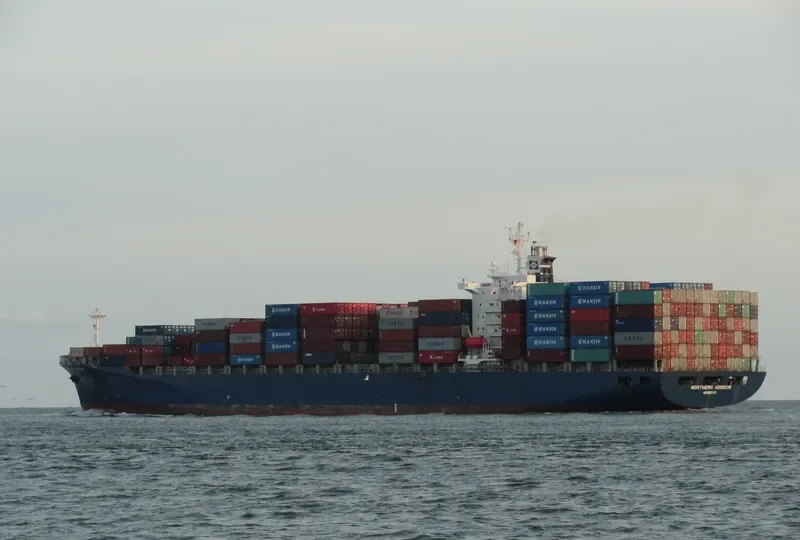 NORTHERN HONOUR Container Ship IMO 9104914 photo 2
