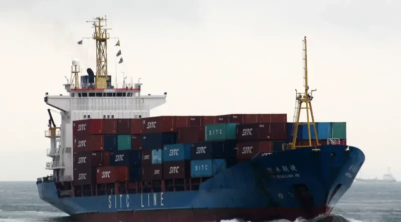ZHONG LIAN HAI XIA Container Ship IMO 9104990 photo 9