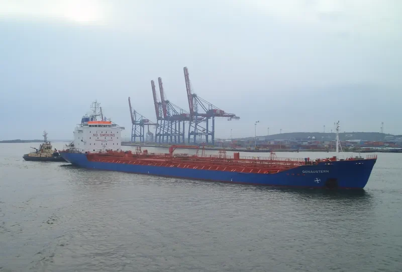 AQUARIUS Tanker IMO 9105138 photo 7
