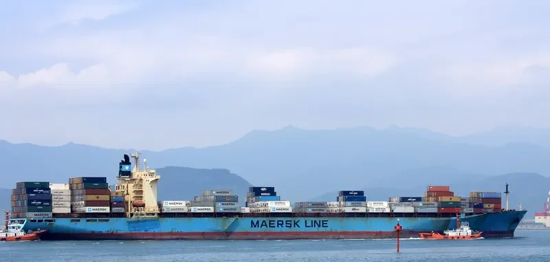 SEA LAND COMET Container Ship IMO 9106182 photo 3