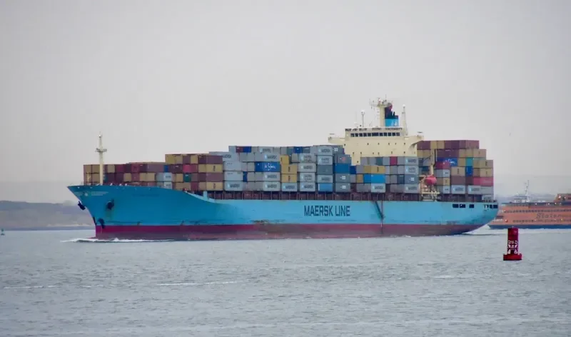 SEA LAND METEOR Container Ship IMO 9106209 photo 2