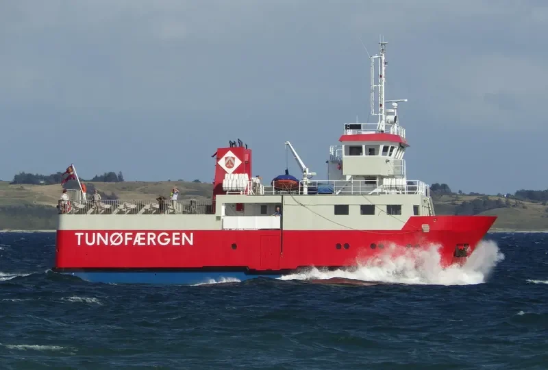 TUNOFAERGEN Passenger Ship IMO 9107875