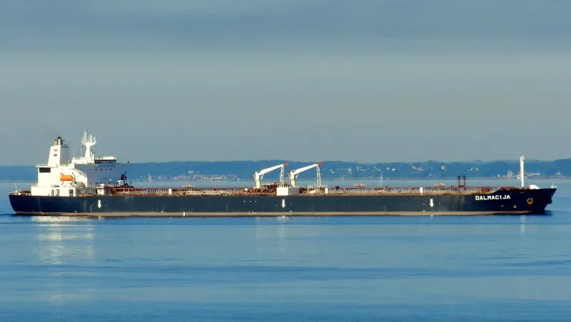 EAGLE 1 Tanker IMO 9108142 photo 9