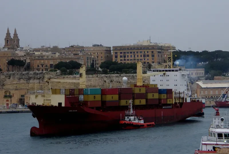 KING JULIUS Container Ship IMO 9108362 photo 9