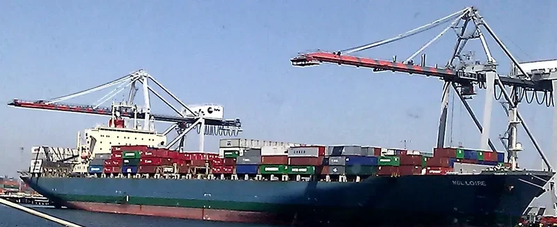 MOL LOIRE Container Ship IMO 9110042 photo 6