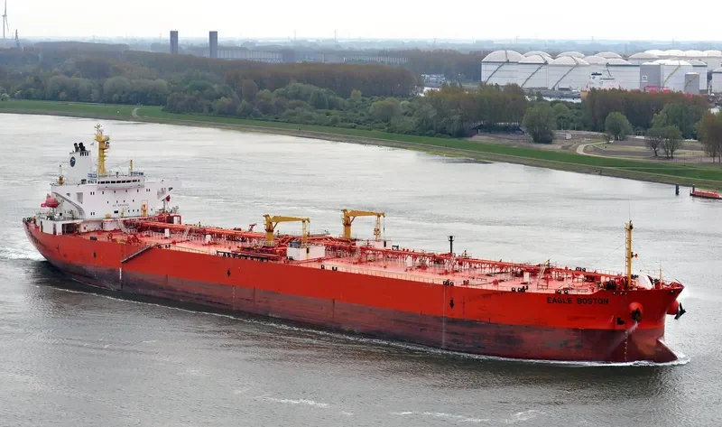BOSTON Tanker IMO 9111620 photo 10