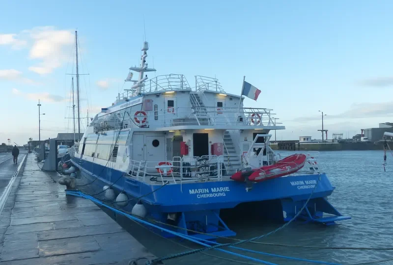 AKEWA JET Passenger Ship IMO 9112478 photo 2