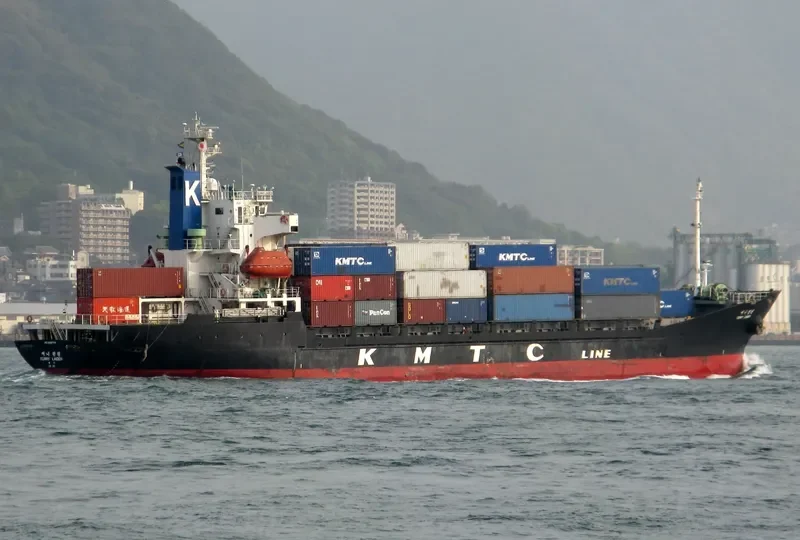 SUNNY LINDEN Container Ship IMO 9115779 photo 7