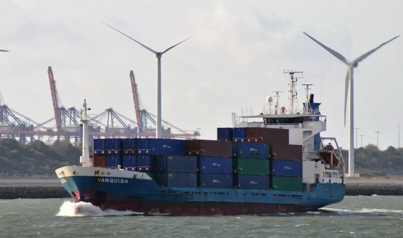 VANQUISH Container Ship IMO 9116199 photo 2