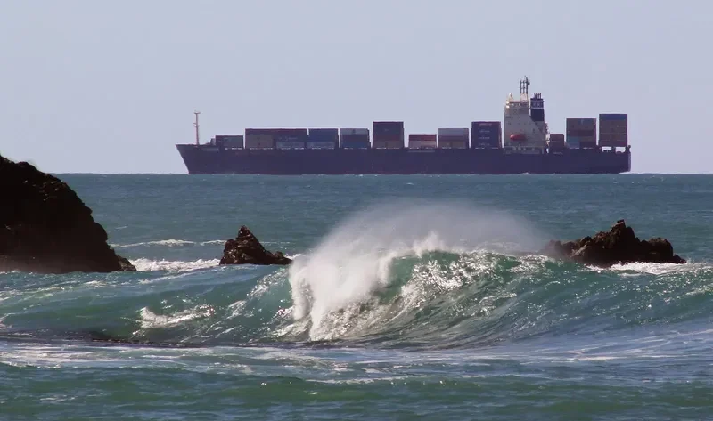 IRIS Container Ship IMO 9116357 photo 9