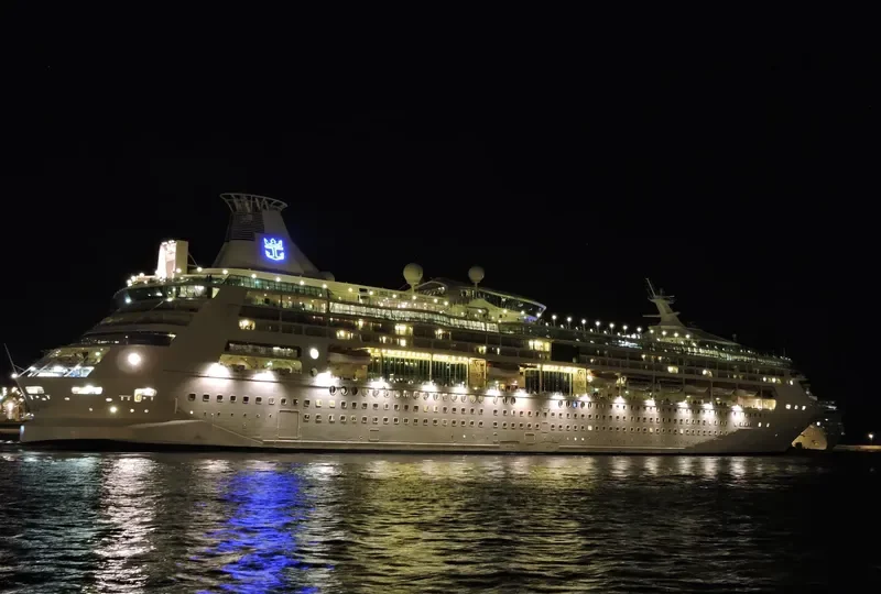 RHAPSODY OF THE SEAS Passenger Ship IMO 9116864 photo 5