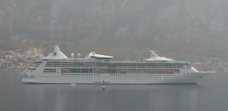 RHAPSODY OF THE SEAS Passenger Ship IMO 9116864 photo 7