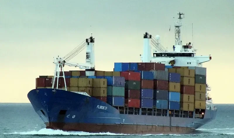 INLE STAR Container Ship IMO 9117193 photo 9