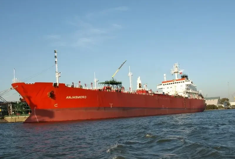JAS Tanker IMO 9117234 photo 8