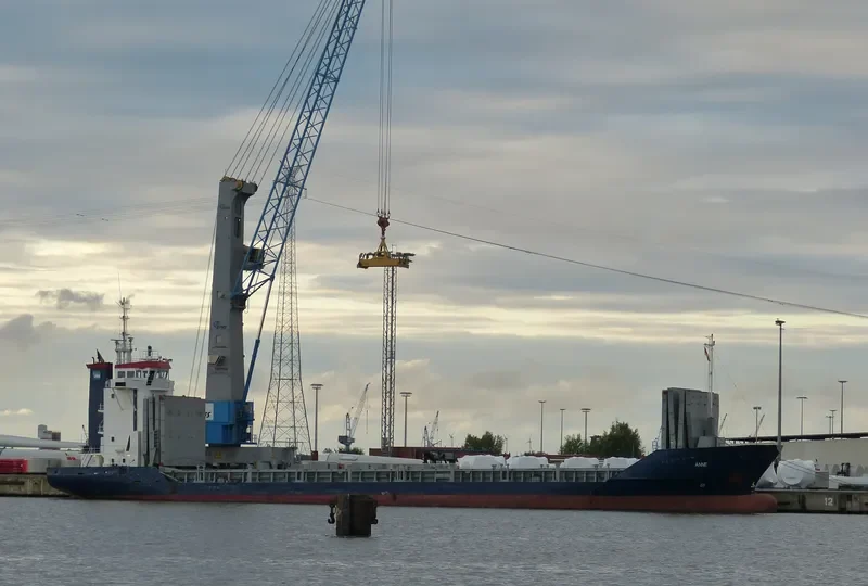 MERIC Container Ship IMO 9118006 photo 7