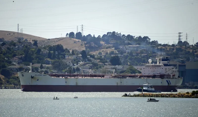 SHANGHAI Tanker IMO 9118458 photo 6