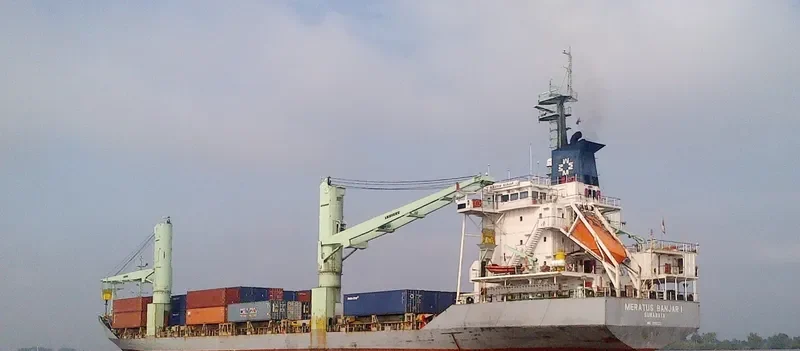 MERAT Container Ship IMO 9118575 photo 2