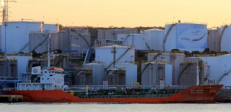 UNAM FRONTIER Tanker IMO 9118642 photo 9