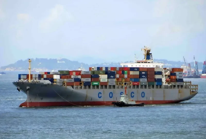 LU HE Container Ship IMO 9120748 photo 3