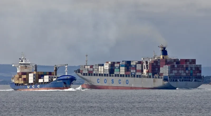 CHUAN HE Container Ship IMO 9120798 photo 4