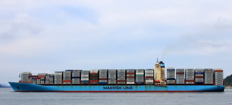 SOVEREIGN MAERSK Container Ship IMO 9120841 photo 8